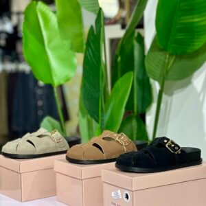 Mules élégantes à boucle